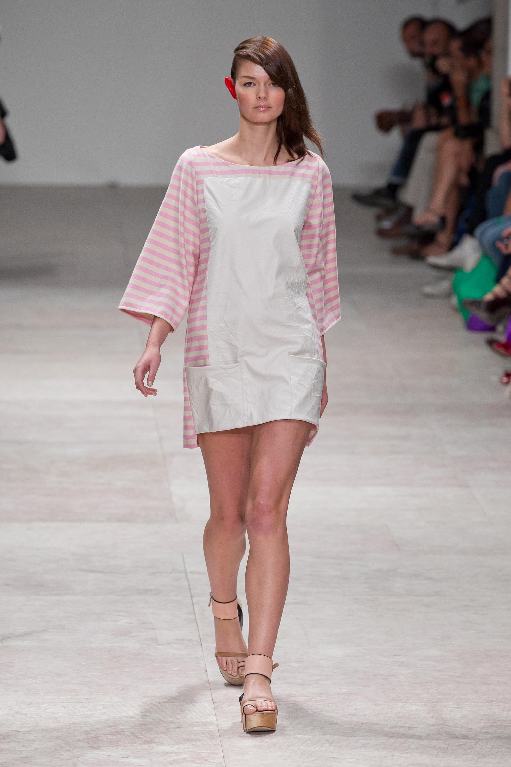 Lisbon Fashion Week Spring Summer 2012 Ready To Wear - Alexandra Moura - Catwalk | Picture 97342